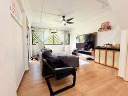 Blk 940 TAMPINES PALMSVILLE (Tampines), HDB Executive #559385871